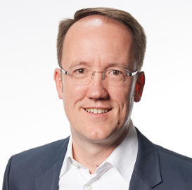 Dr. Philipp Haas